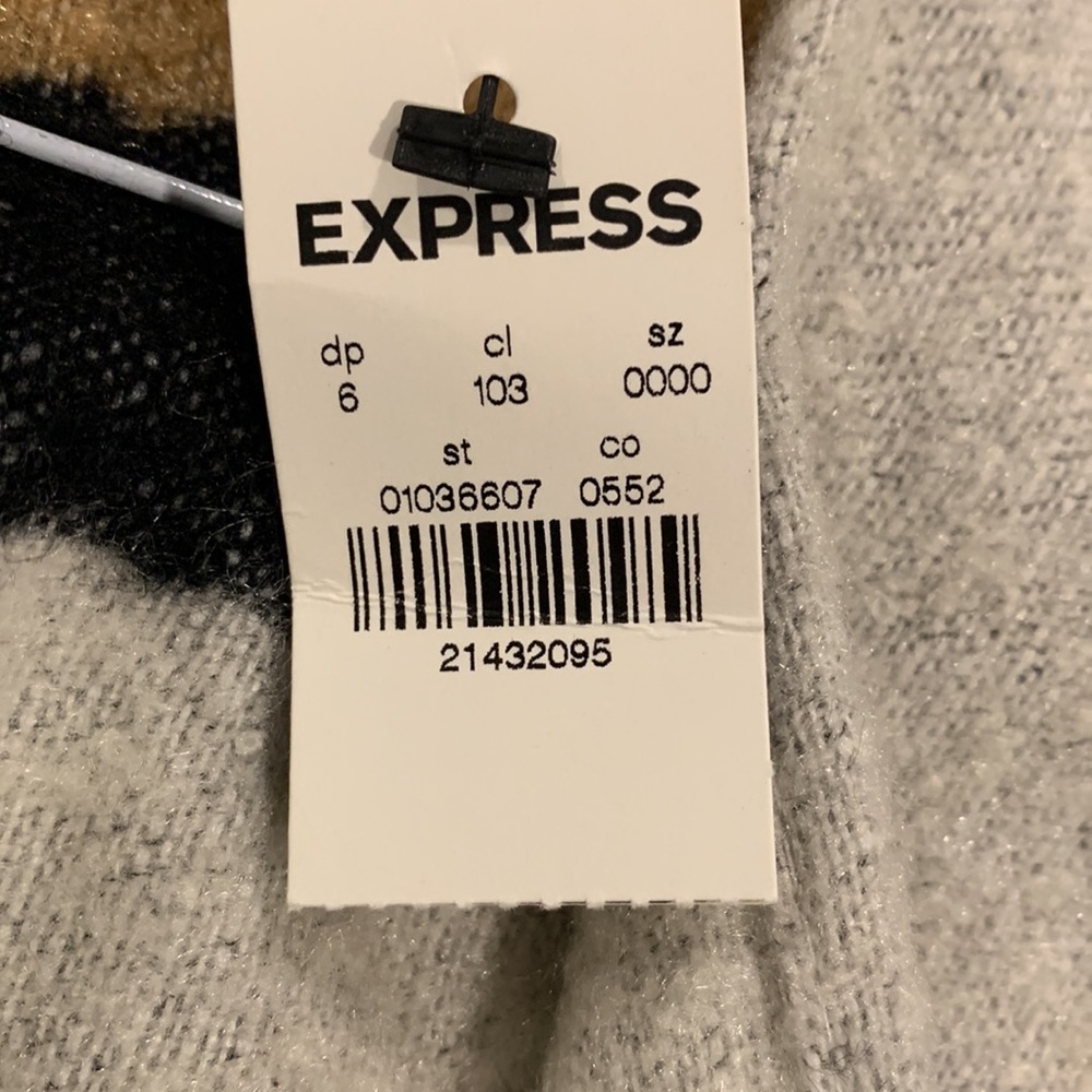 Express OS Open Front Poncho - Picture 4 of 4